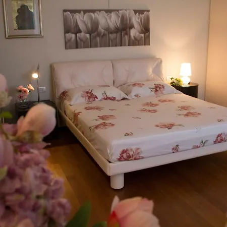לינה וארוחת בוקר Il Giardino Delle Rose 3*